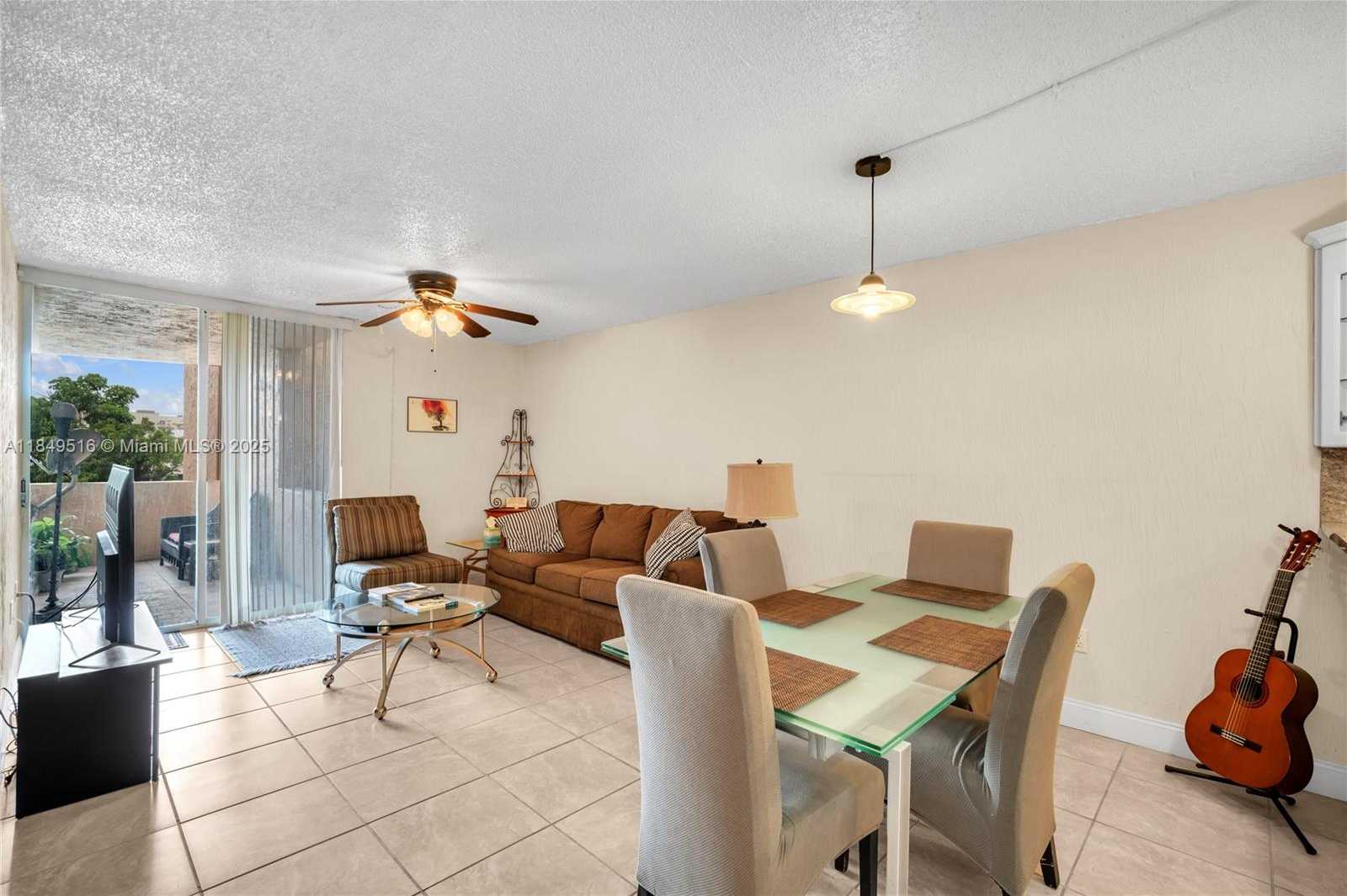 Small Image of 10400 SOUTH WEST 108TH AVE #A305, Miami Number 6