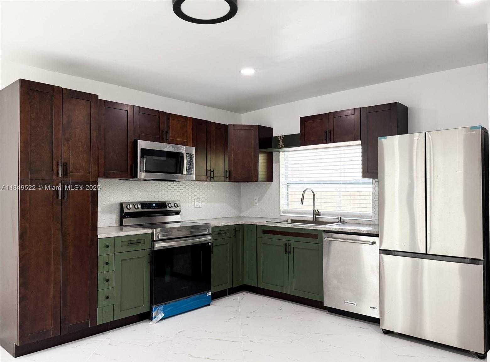 Small Image of 1064 NORTH WEST 29TH TER, Miami Number 2