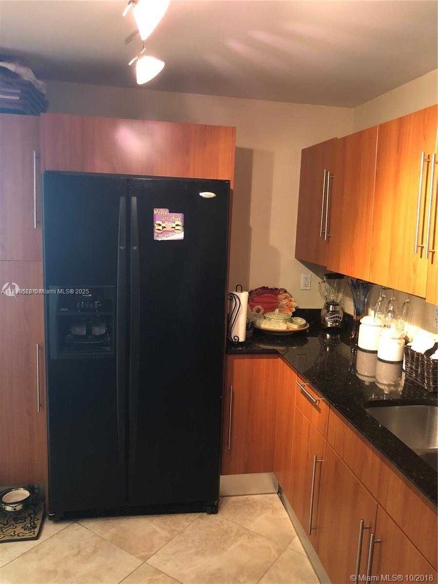 Small Image of 3001 SOUTH OCEAN DR #1535, Hollywood Number 6