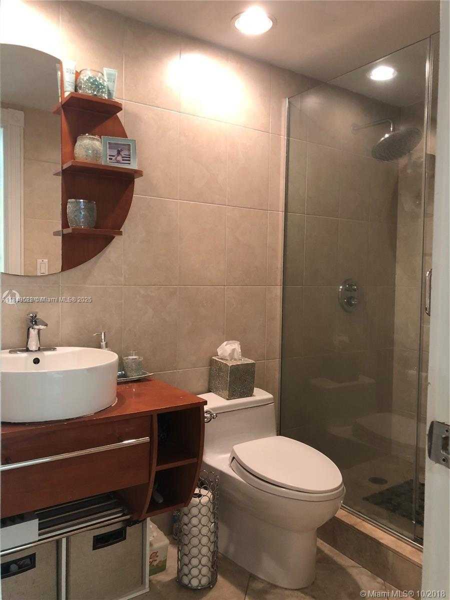 Small Image of 3001 SOUTH OCEAN DR #1535, Hollywood Number 7
