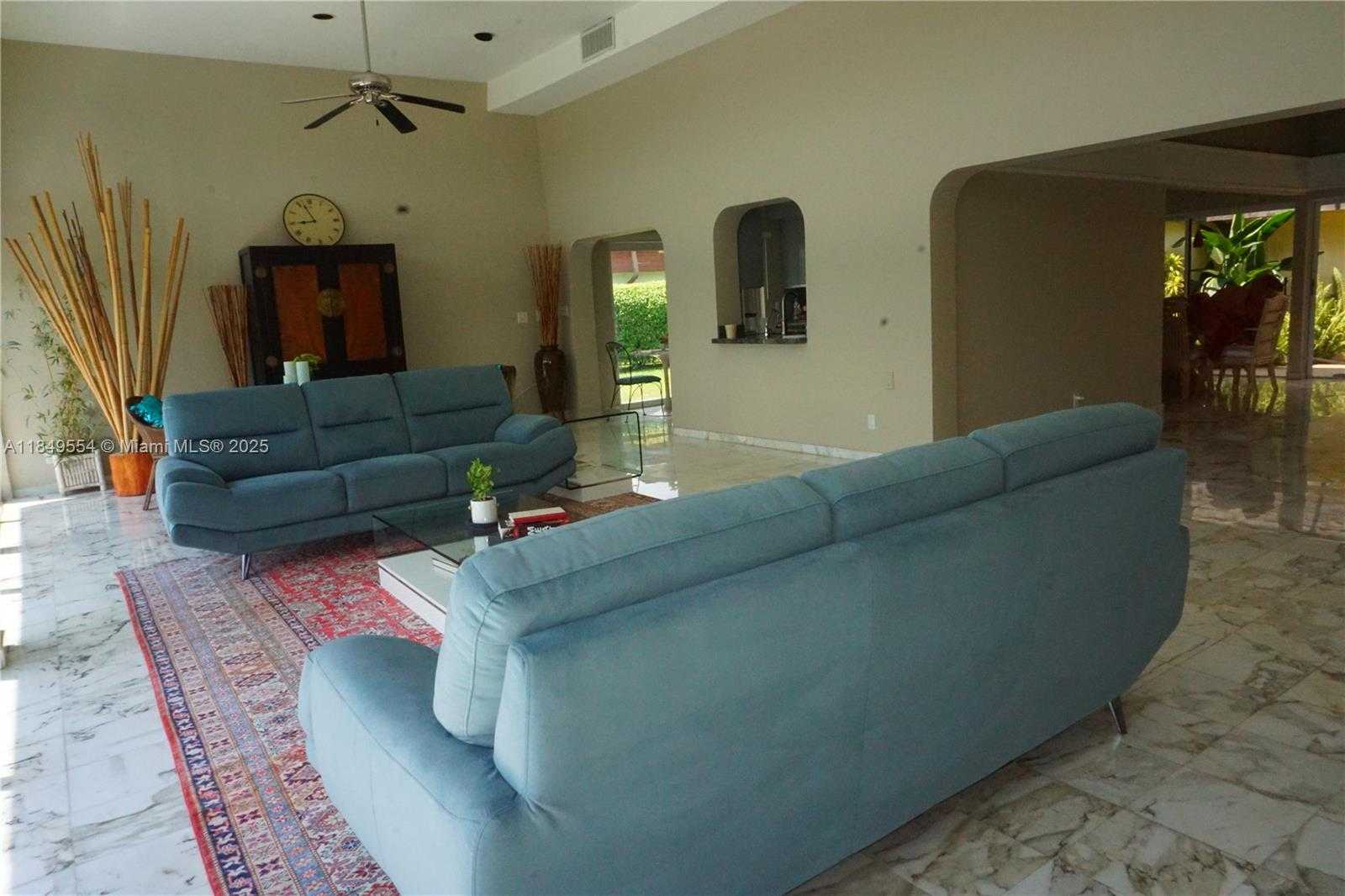 Small Image of 4511 KING PALM DR, Tamarac Number 14