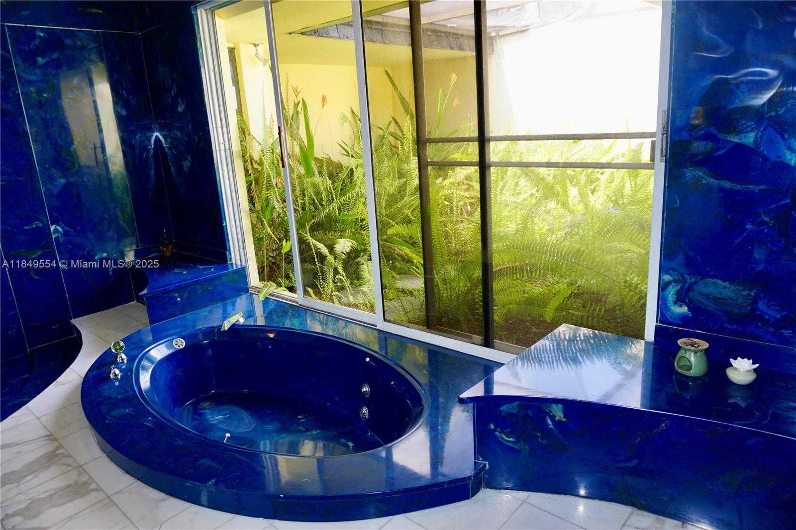 Small Image of 4511 KING PALM DR, Tamarac Number 28