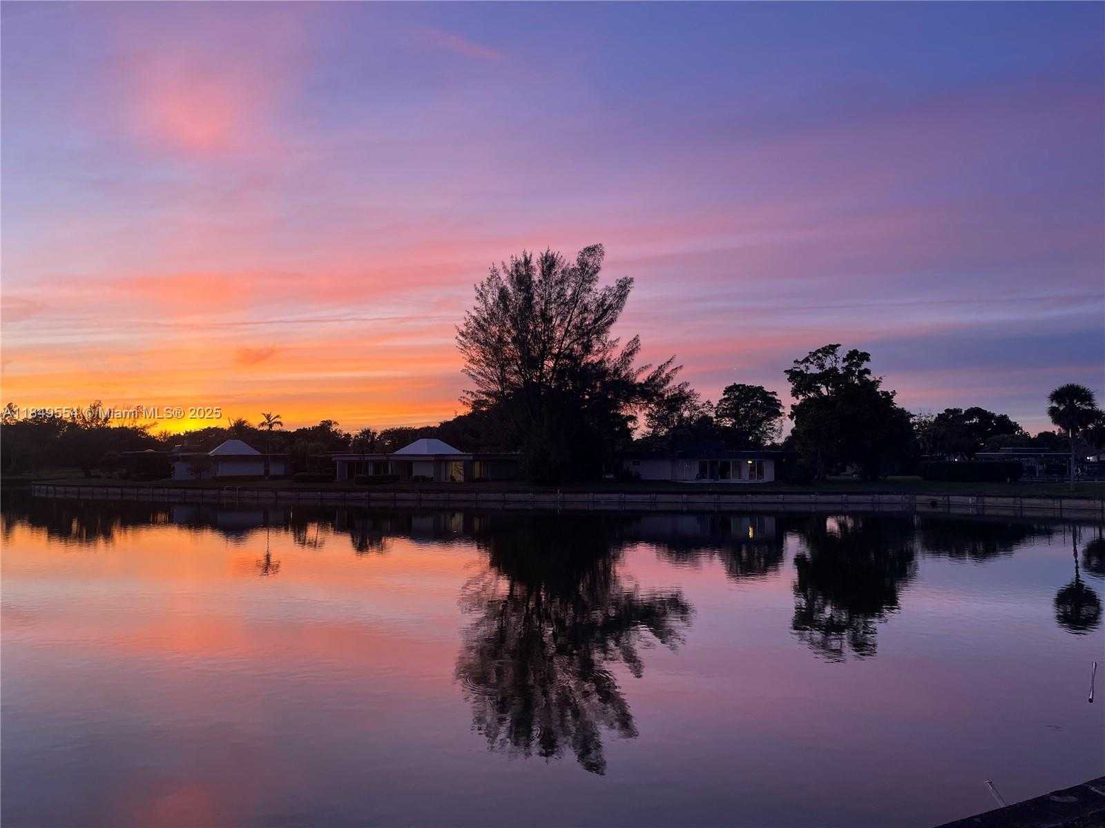 Small Image of 4511 KING PALM DR, Tamarac Number 40