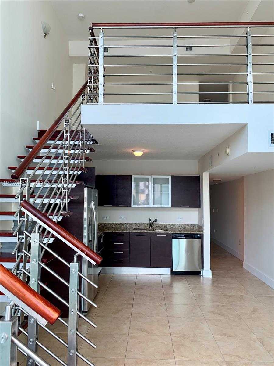 Small Image of 41 SOUTH EAST 5TH ST #1011, Miami Number 2