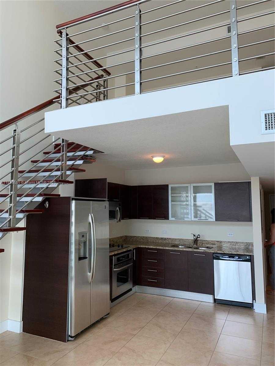 Small Image of 41 SOUTH EAST 5TH ST #1011, Miami Number 9
