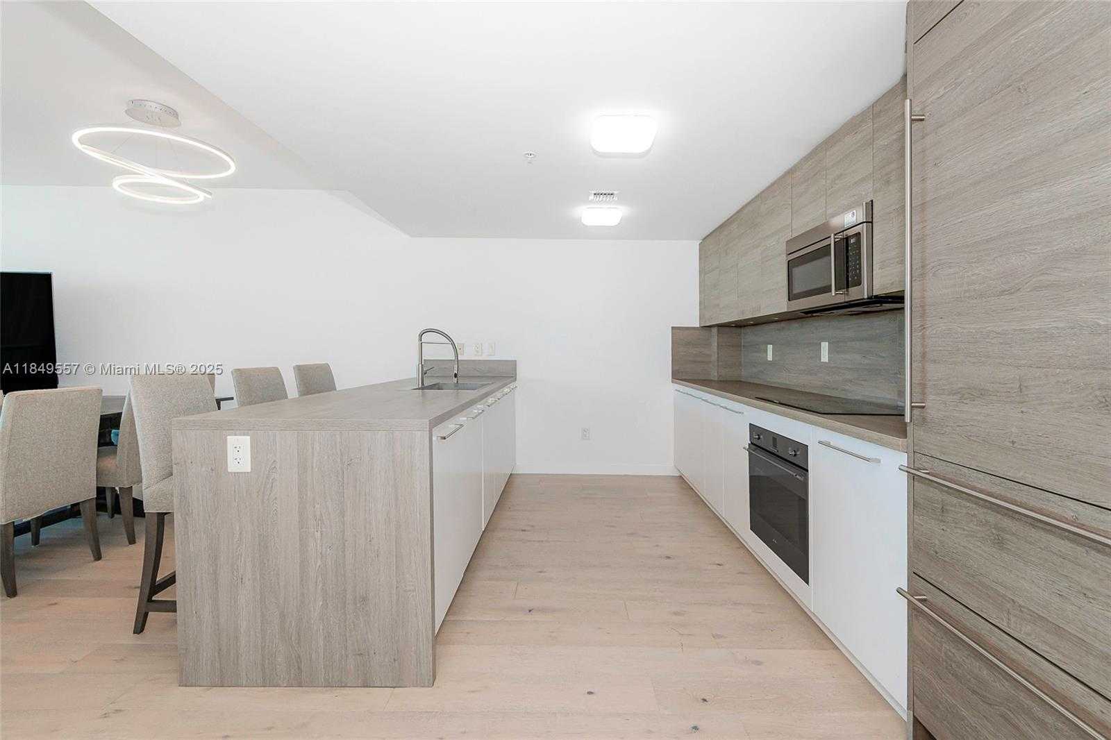 Small Image of 400 SUNNY ISLES BLVD #1819, Sunny Isles Beach Number 12