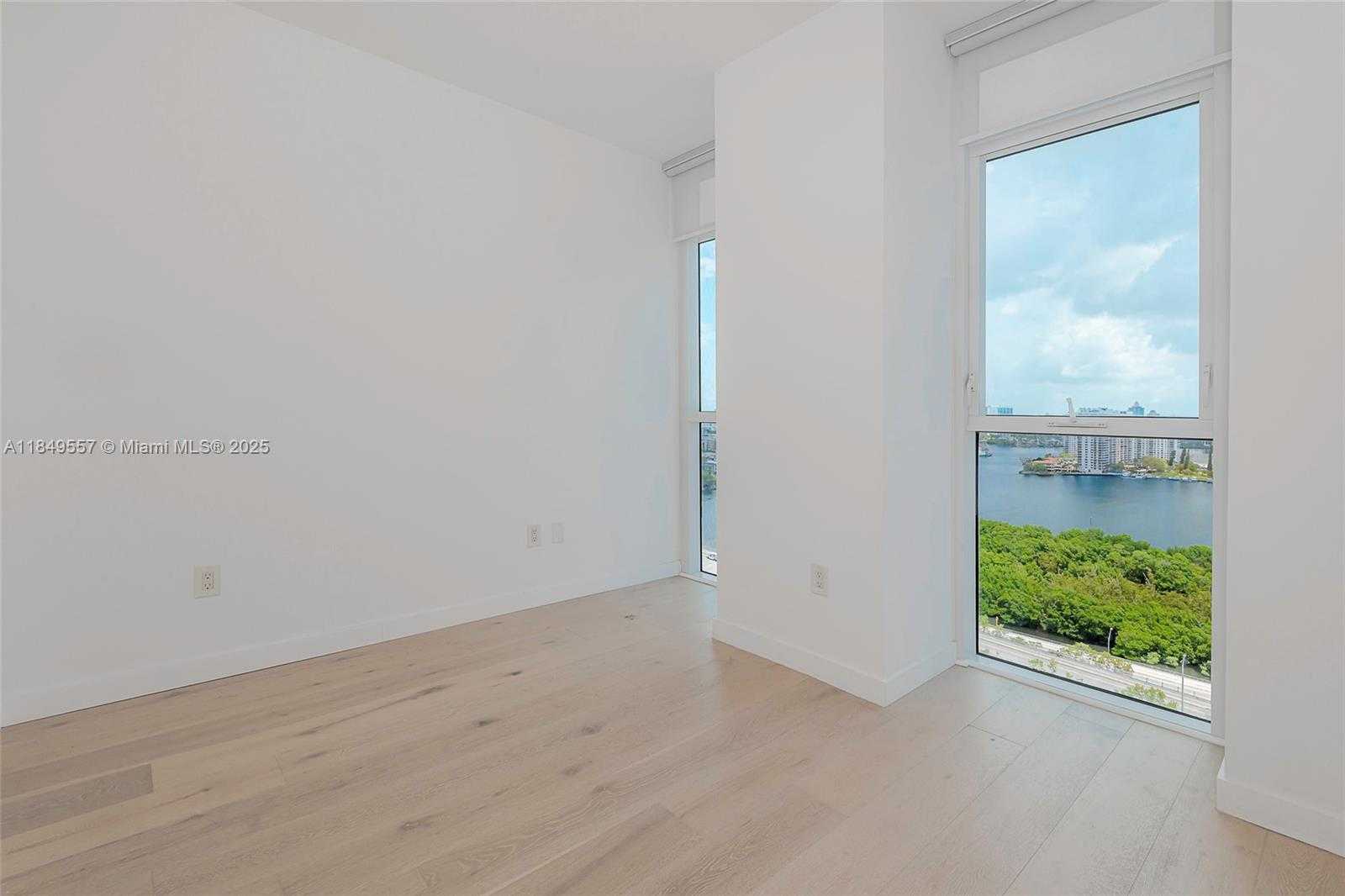 Small Image of 400 SUNNY ISLES BLVD #1819, Sunny Isles Beach Number 22
