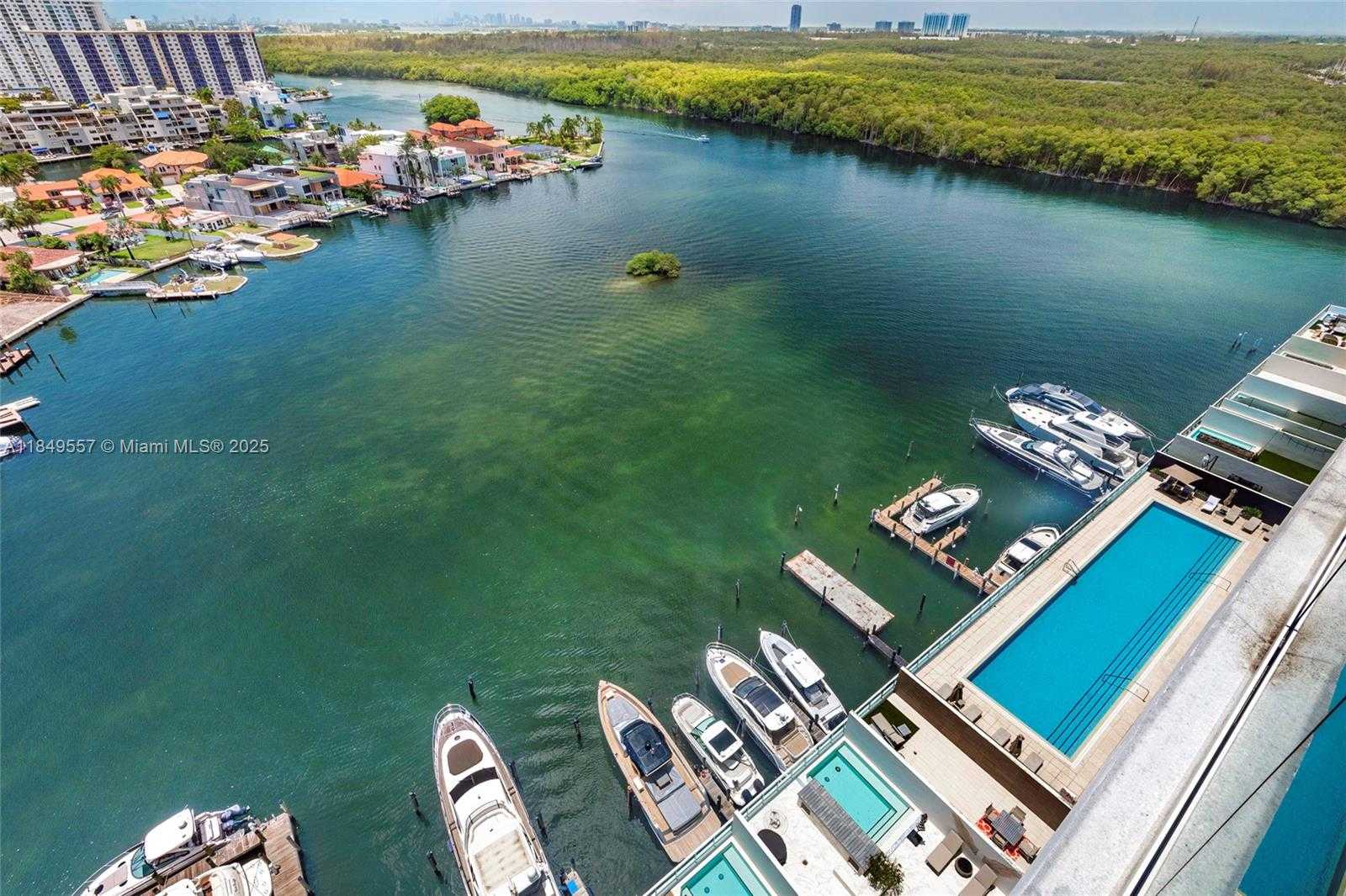 Small Image of 400 SUNNY ISLES BLVD #1819, Sunny Isles Beach Number 33