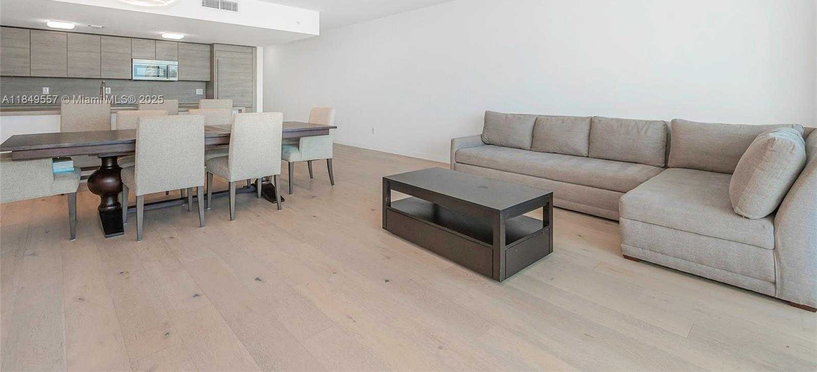 Small Image of 400 SUNNY ISLES BLVD #1819, Sunny Isles Beach Number 7