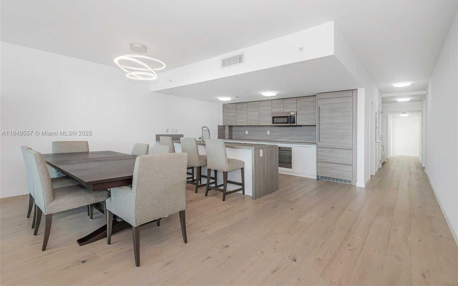 Small Image of 400 SUNNY ISLES BLVD #1819, Sunny Isles Beach Number 9