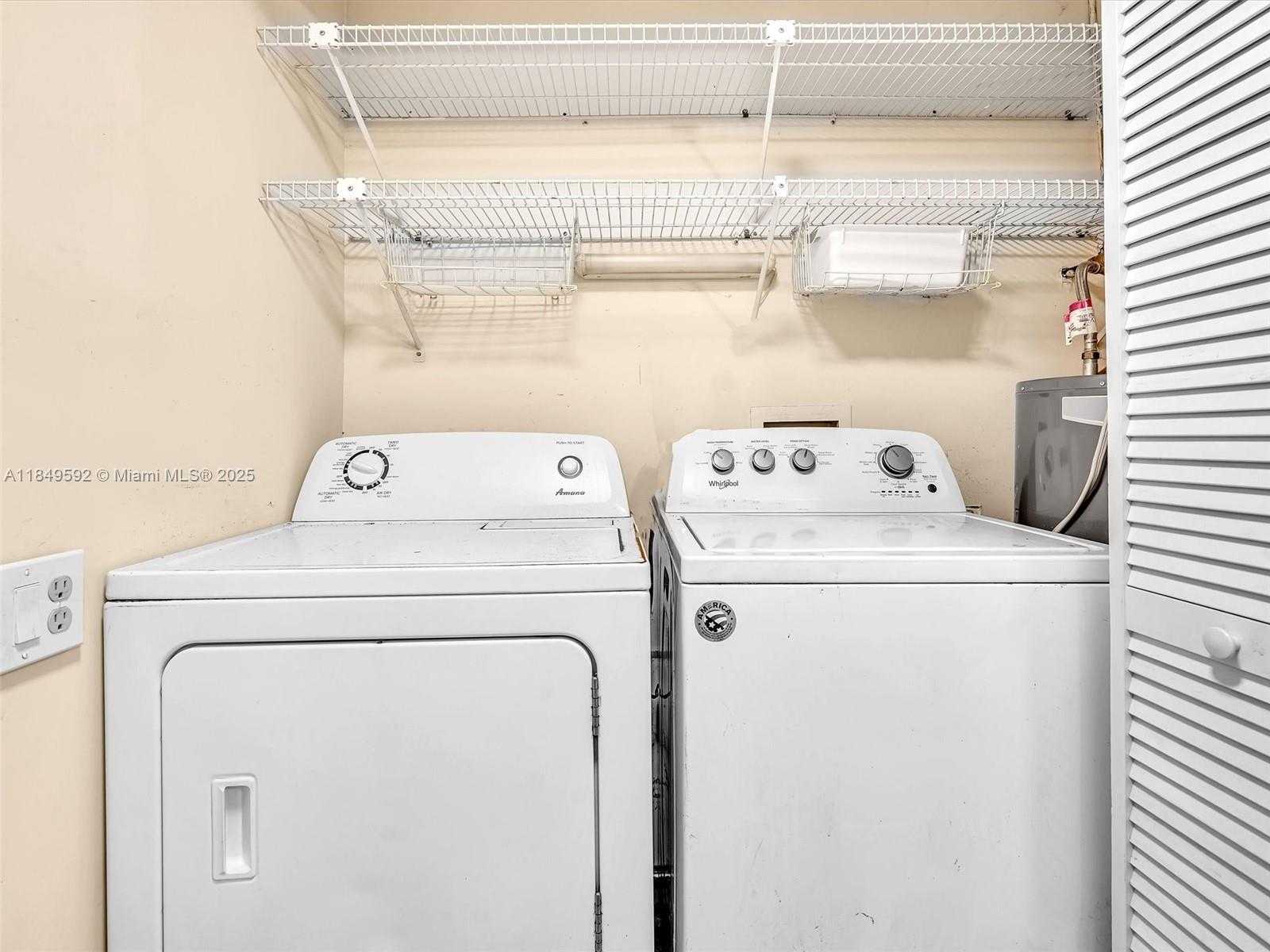 Small Image of 5611 SOUTH WEST 37TH ST #1, Davie Number 32