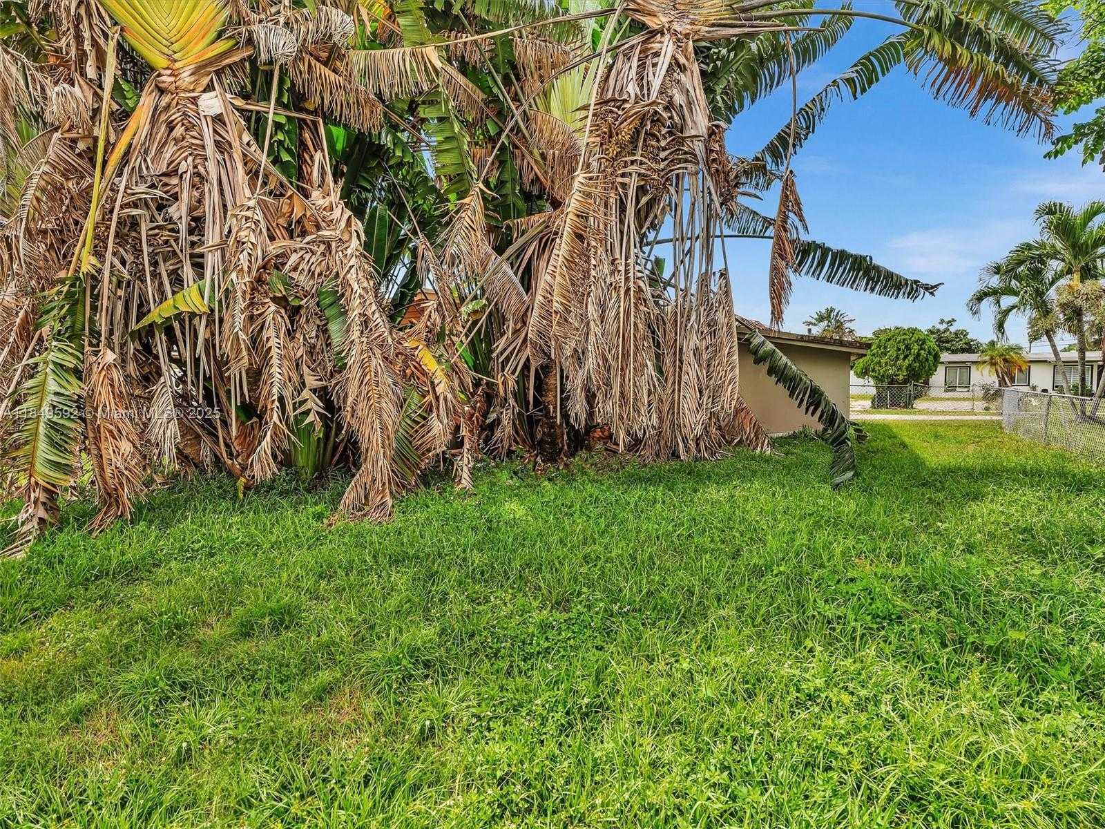 Small Image of 5611 SOUTH WEST 37TH ST #1, Davie Number 38