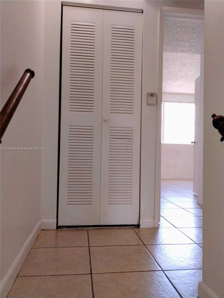 Small Image of 6045 NORTH WEST 186TH ST #304, Hialeah Number 10
