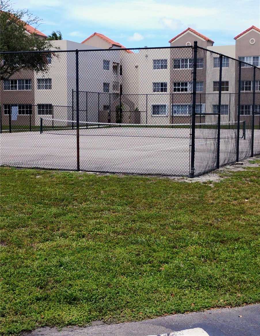 Small Image of 6045 NORTH WEST 186TH ST #304, Hialeah Number 28