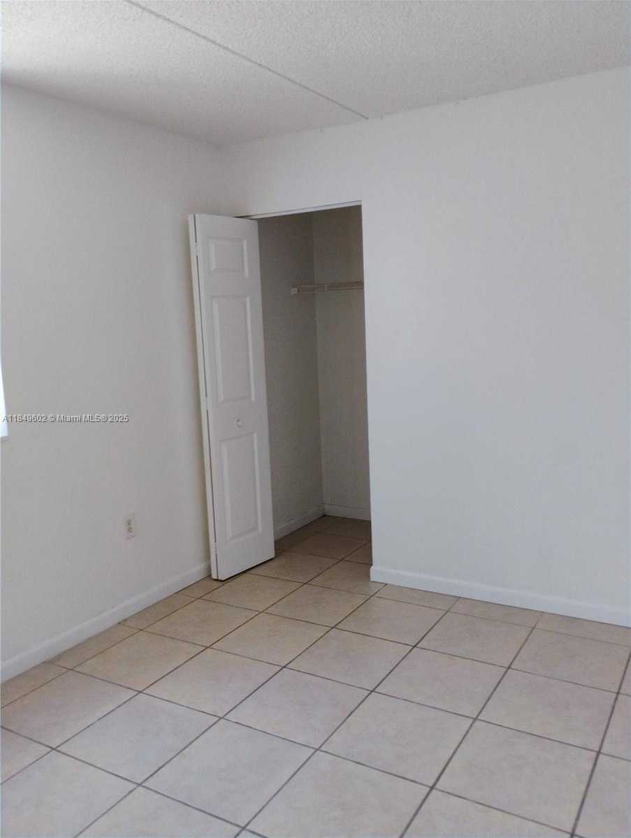 Small Image of 6045 NORTH WEST 186TH ST #304, Hialeah Number 3