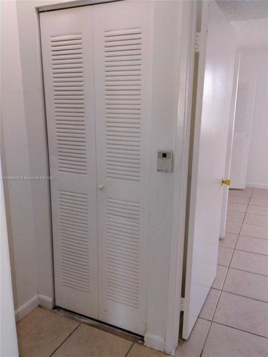 Small Image of 6045 NORTH WEST 186TH ST #304, Hialeah Number 9