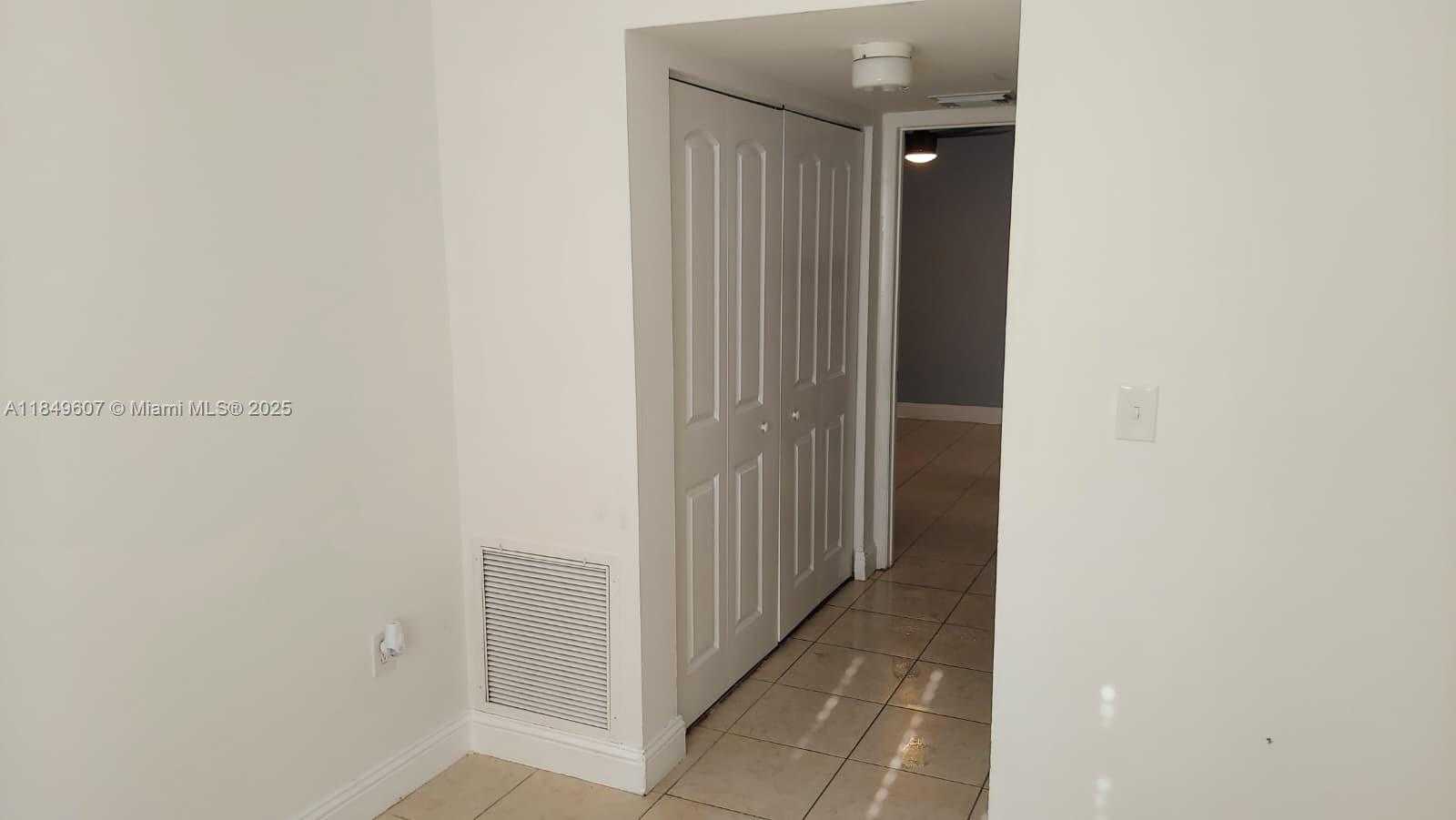 Small Image of 15231 SOUTH WEST 80TH ST #209, Miami Number 11