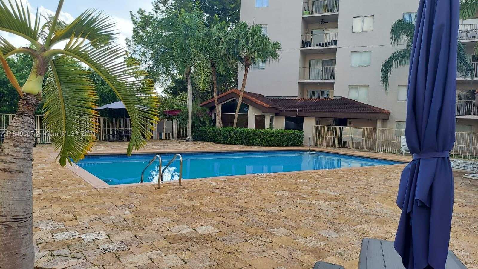 Small Image of 15231 SOUTH WEST 80TH ST #209, Miami Number 19