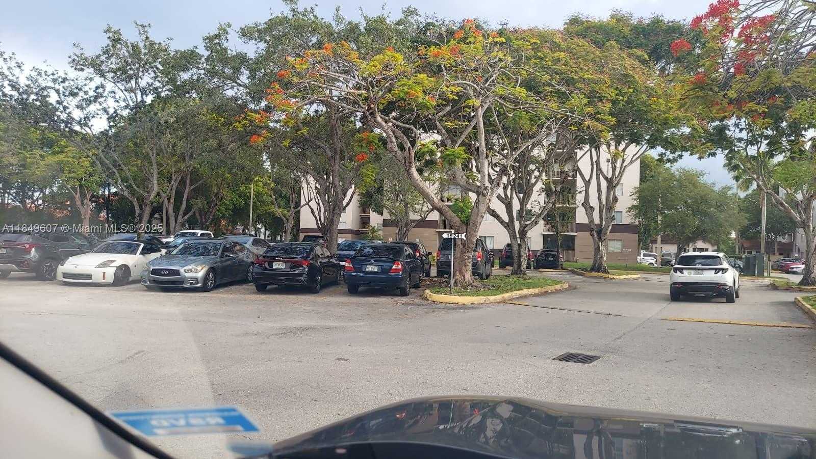 Small Image of 15231 SOUTH WEST 80TH ST #209, Miami Number 21