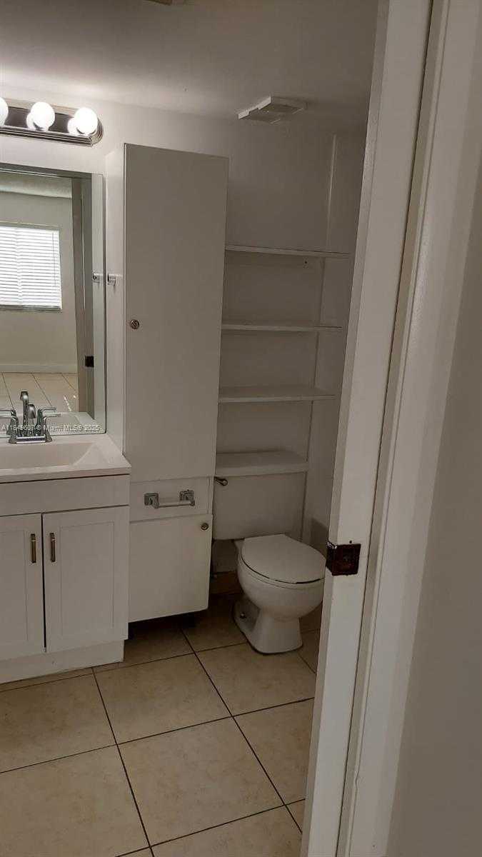 Small Image of 15231 SOUTH WEST 80TH ST #209, Miami Number 7