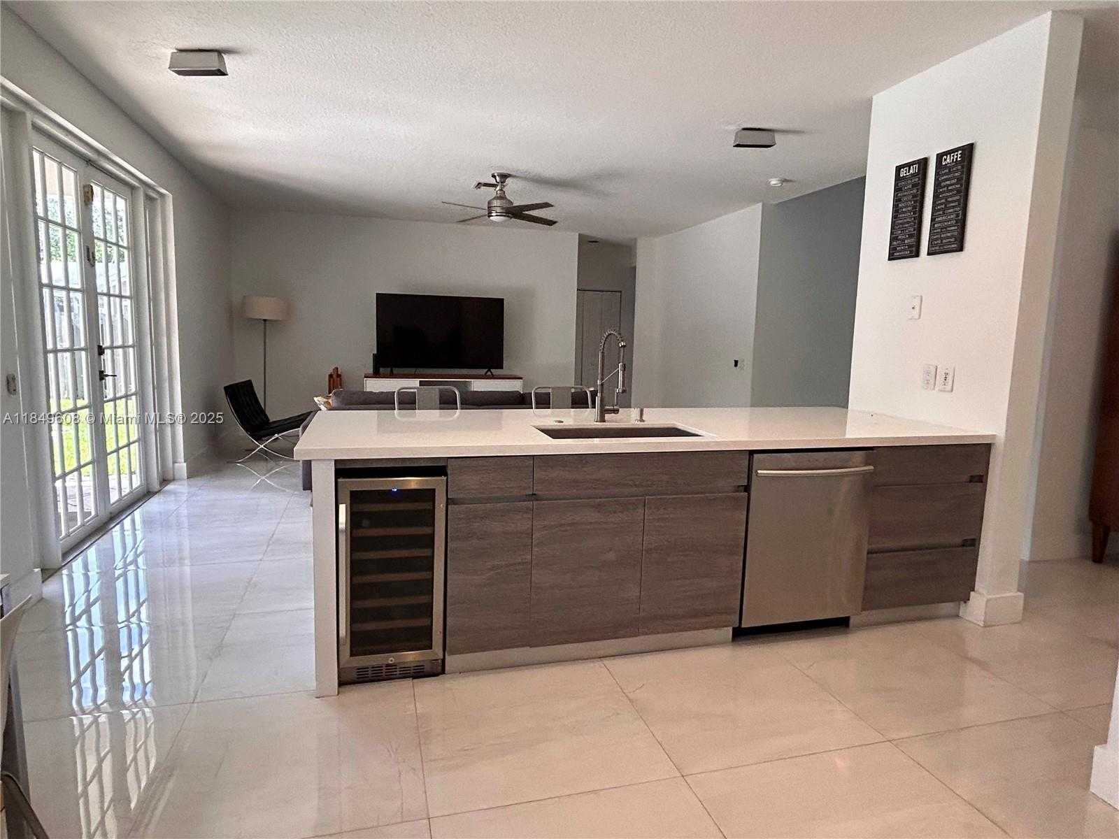 Small Image of 1570 ELM GROVE RD, Weston Number 11
