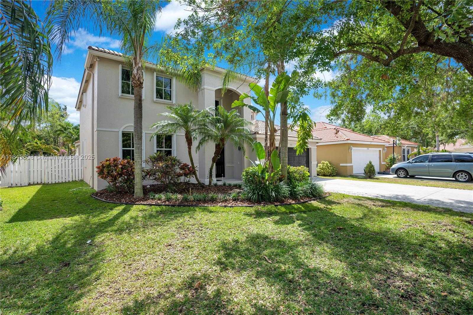 Small Image of 1570 ELM GROVE RD, Weston Number 25