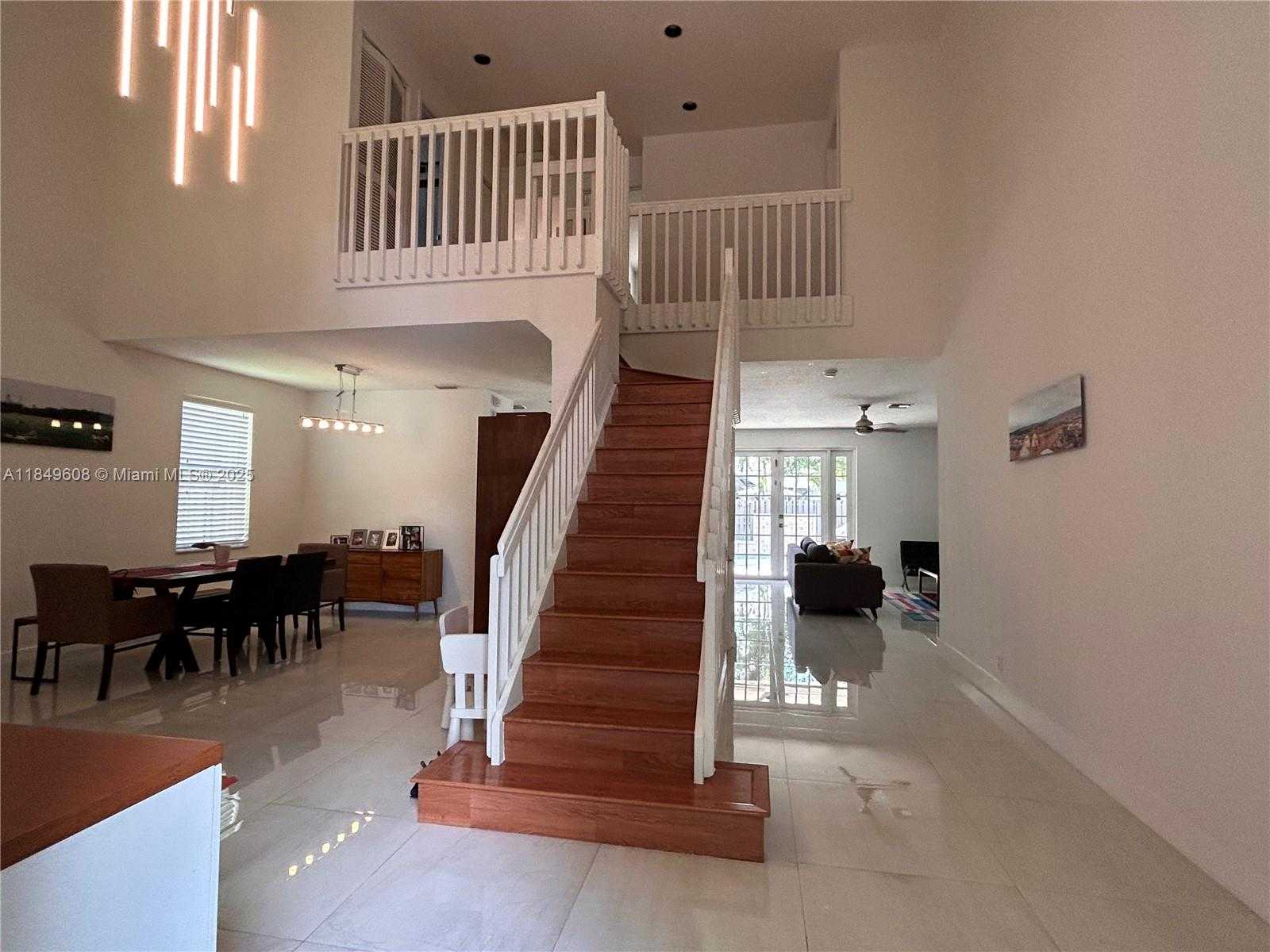 Small Image of 1570 ELM GROVE RD, Weston Number 6