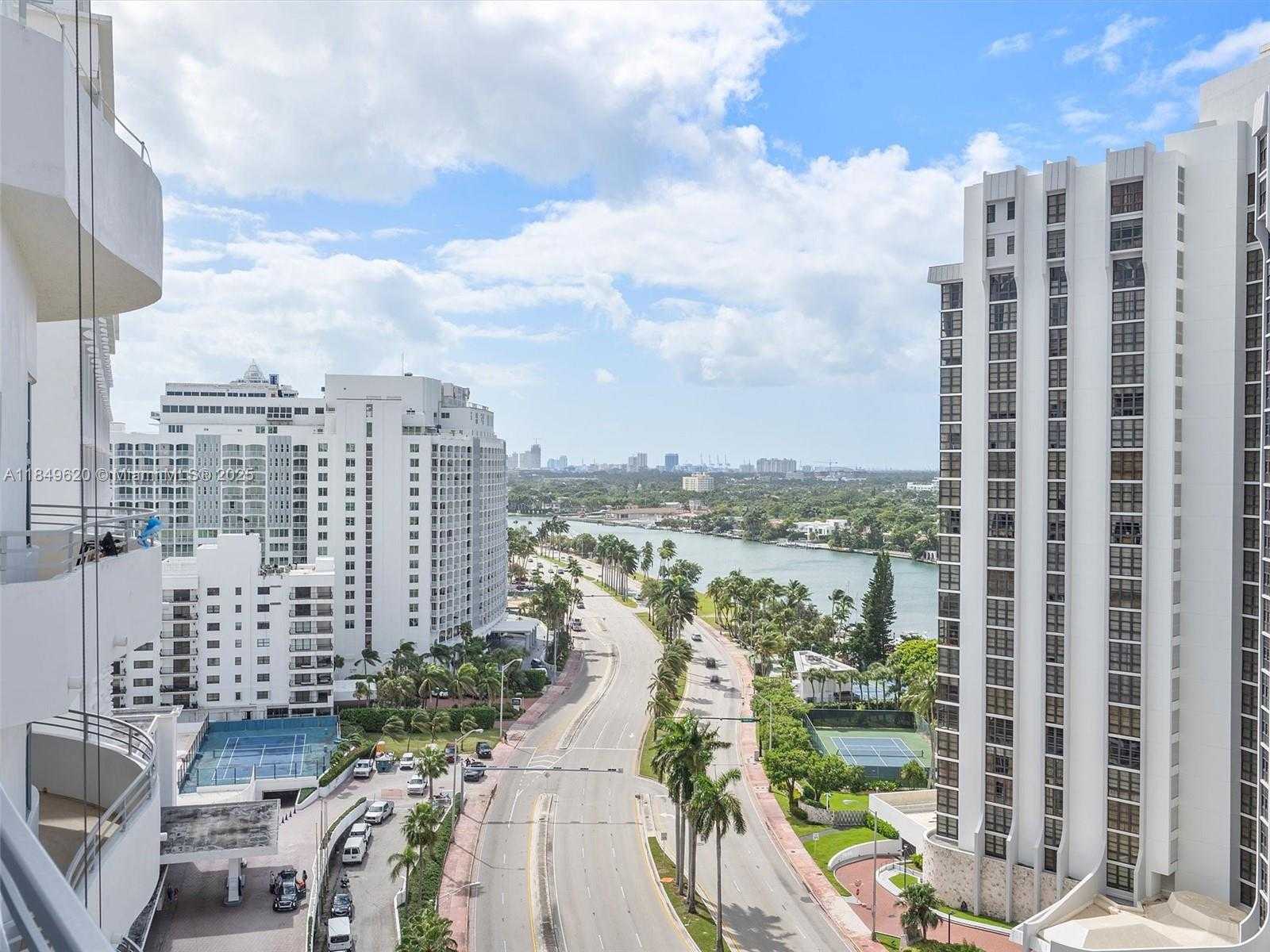 Small Image of 5555 COLLINS AVE #17S, Miami Beach Number 16
