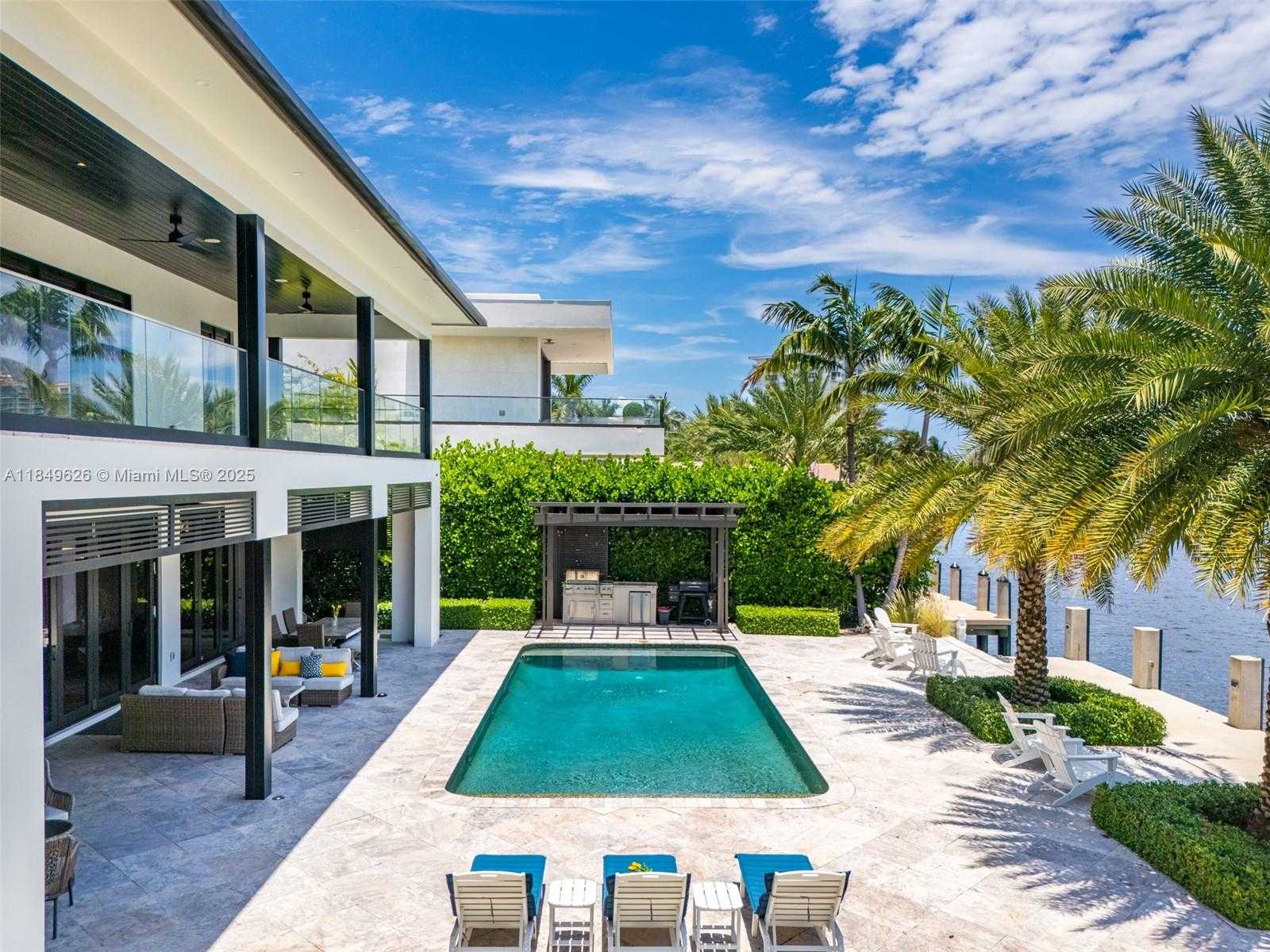 Small Image of Fort Lauderdale Number 45