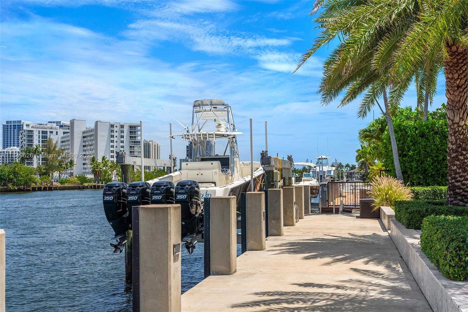 Small Image of Fort Lauderdale Number 55