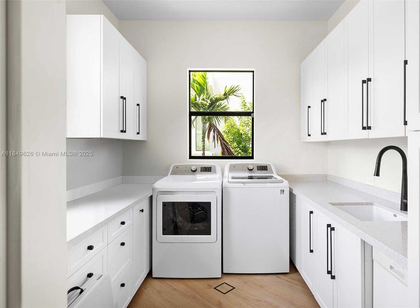 Small Image of Fort Lauderdale Number 57