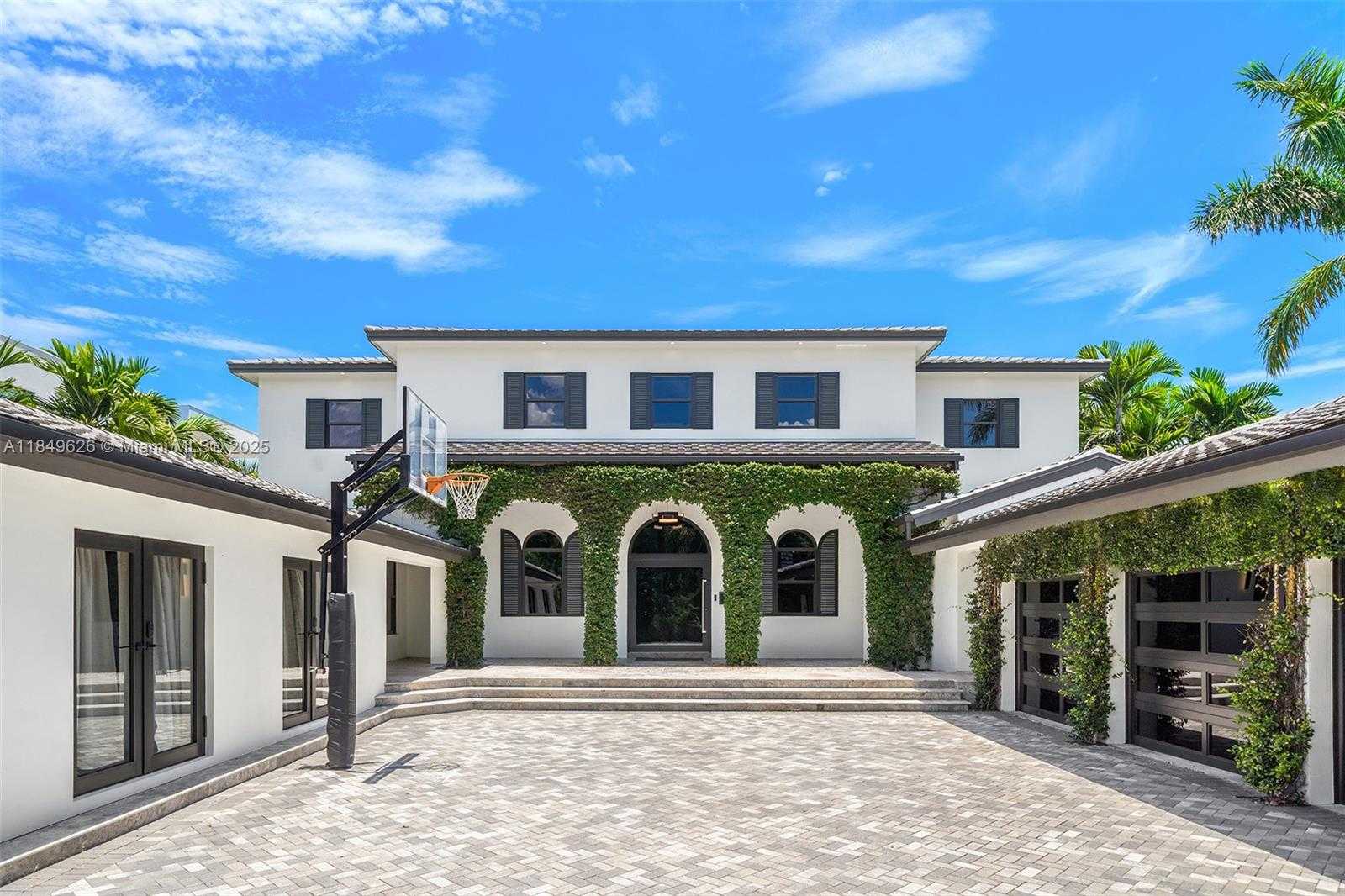 Small Image of Fort Lauderdale Number 8