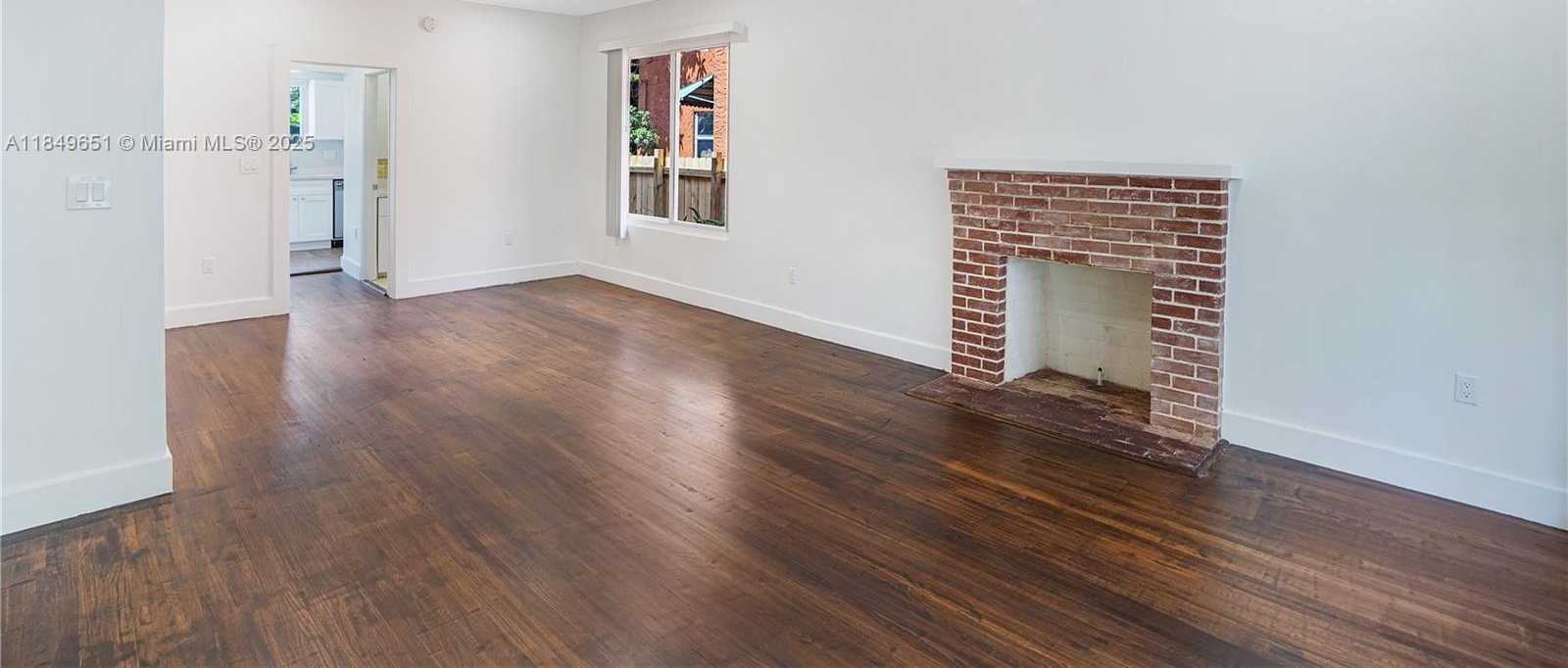 Small Image of 1845 MONROE ST #MAIN, Hollywood Number 5
