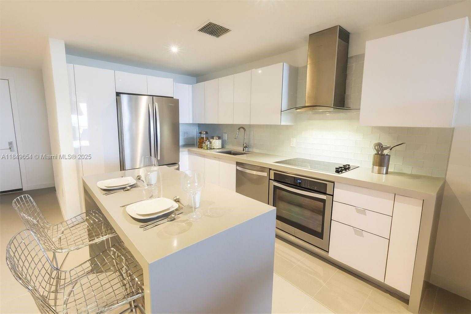 Small Image of 1600 NORTH EAST 1ST AVE #3712, Miami Number 4