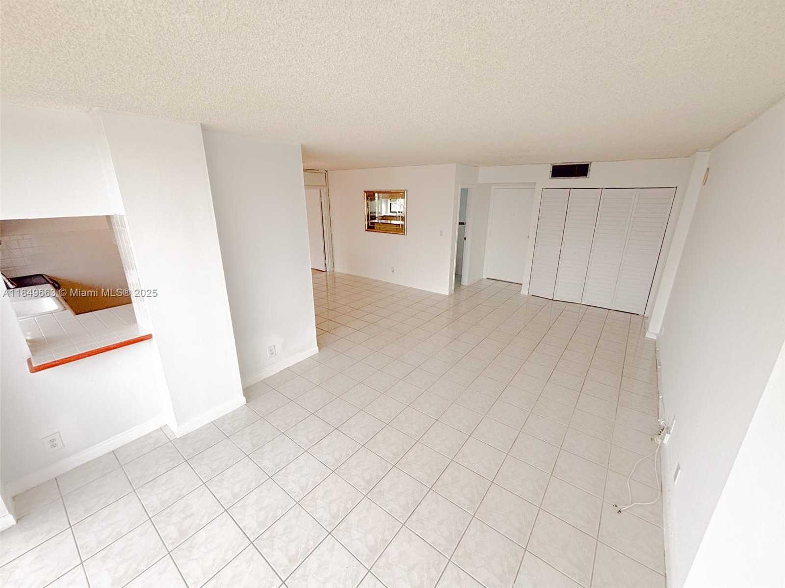 Small Image of 17021 NORTH BAY RD #1027, Sunny Isles Beach Number 16