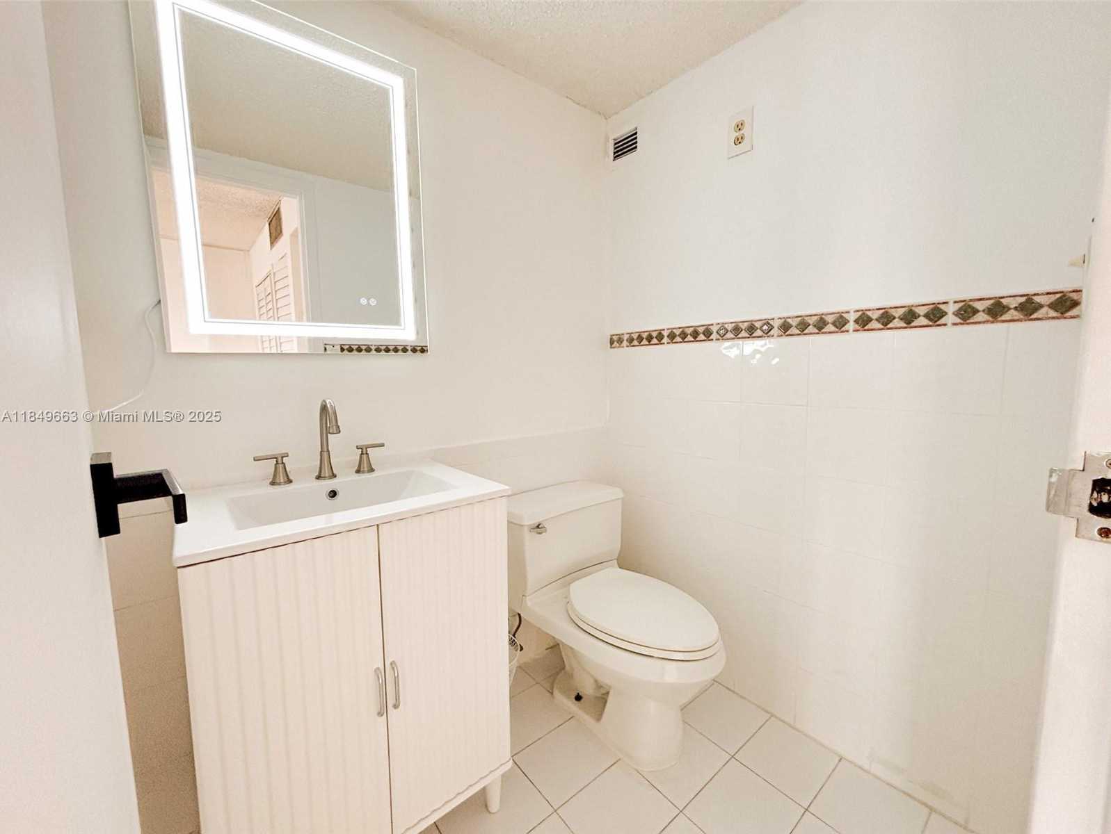 Small Image of 17021 NORTH BAY RD #1027, Sunny Isles Beach Number 51