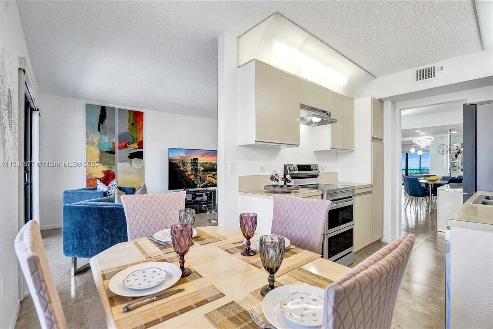 Small Image of 1201 SOUTH OCEAN DR #904N, Hollywood Number 19