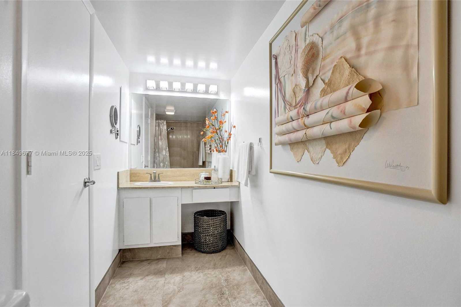 Small Image of 1201 SOUTH OCEAN DR #904N, Hollywood Number 29