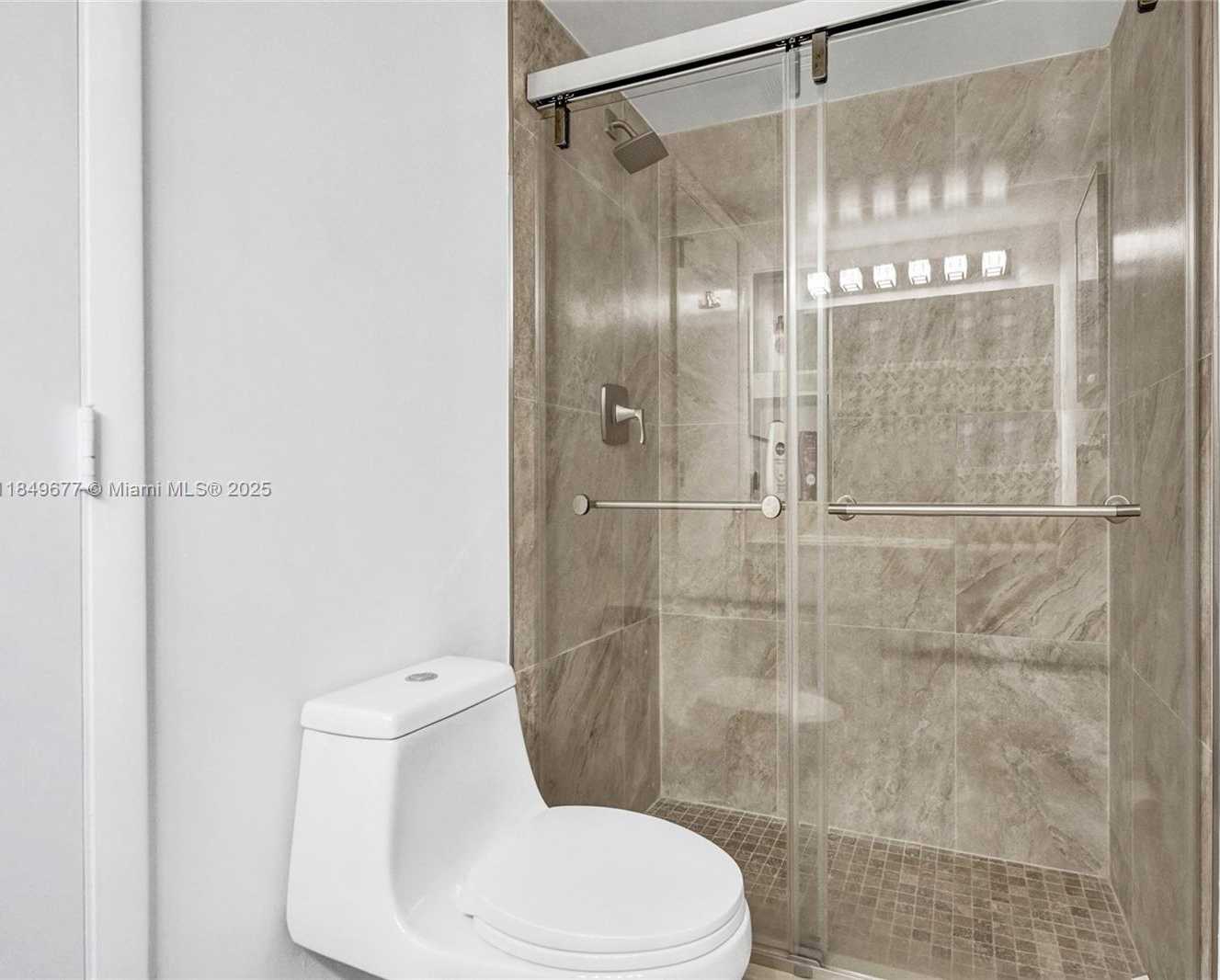 Small Image of 1201 SOUTH OCEAN DR #904N, Hollywood Number 34