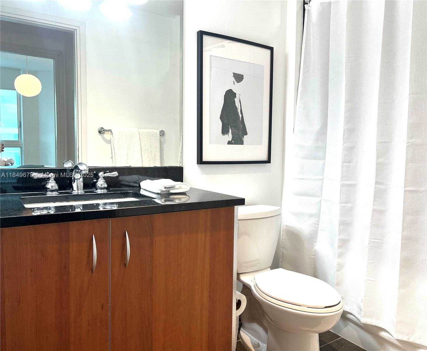 Small Image of 300 SOUTH BISCAYNE BLVD #T-1602, Miami Number 15