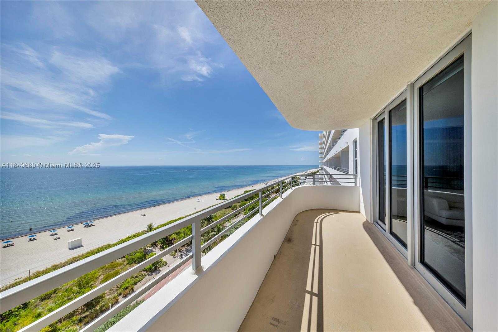 Small Image of 5555 COLLINS AVE #11D, Miami Beach Number 33
