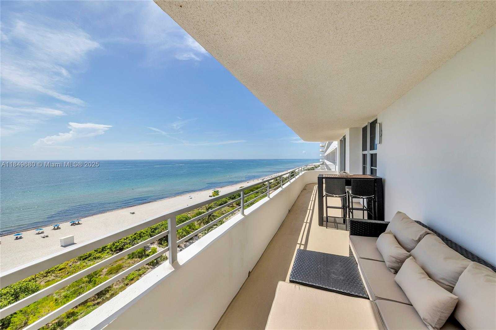 Small Image of 5555 COLLINS AVE #11D, Miami Beach Number 35