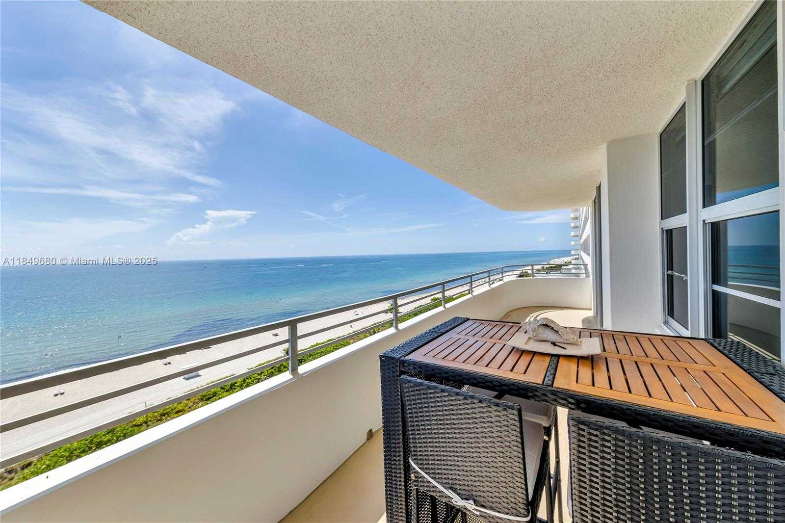 Small Image of 5555 COLLINS AVE #11D, Miami Beach Number 5