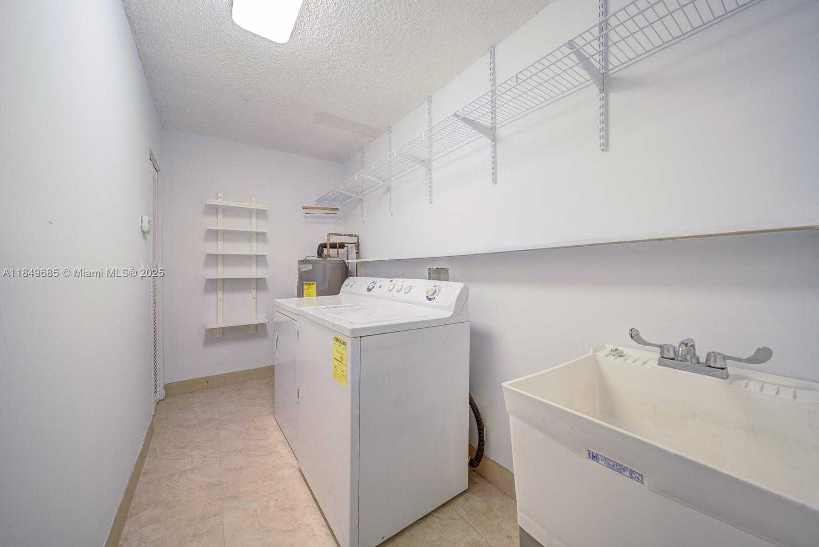 Small Image of 9371 FONTAINEBLEAU BLVD #I227, Miami Number 13