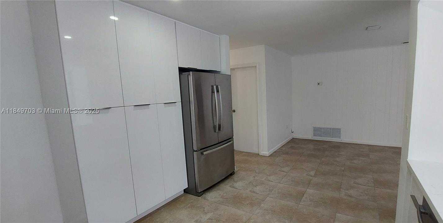 Small Image of 2190 NORTH WEST 87TH LN #2190, Sunrise Number 16