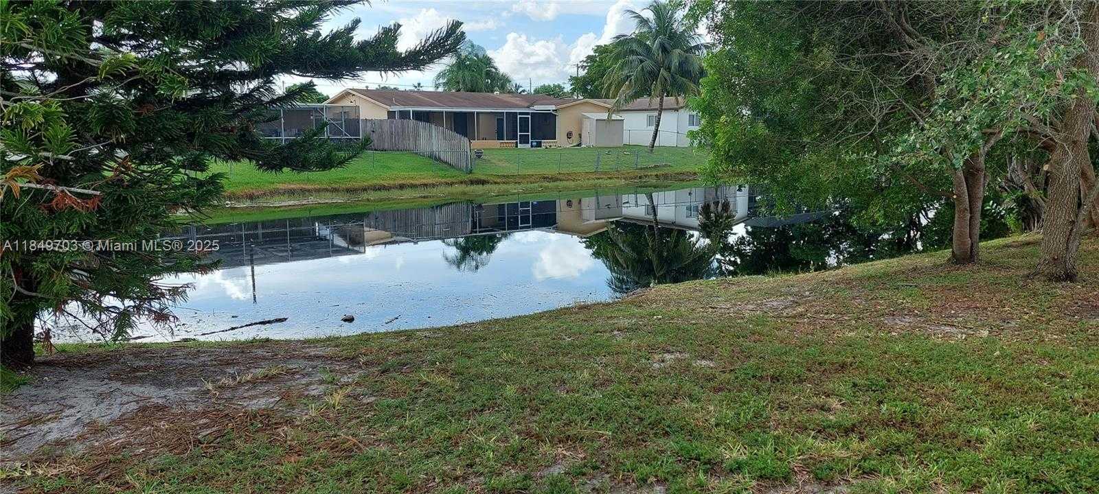 Small Image of 2190 NORTH WEST 87TH LN #2190, Sunrise Number 2