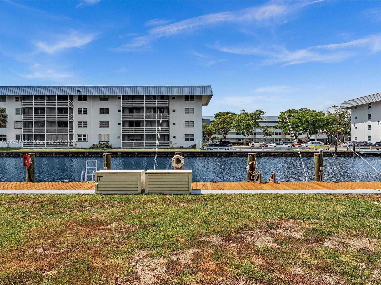Small Image of 3600 NORTH EAST 170TH ST #102, North Miami Beach Number 38