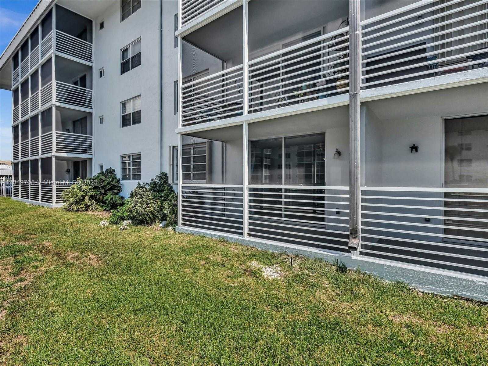 Small Image of 3600 NORTH EAST 170TH ST #102, North Miami Beach Number 43