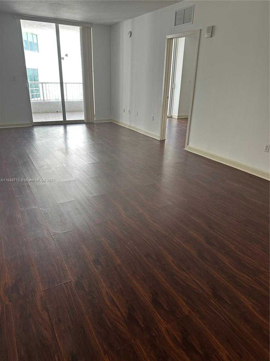Small Image of 170 SOUTH EAST 14TH ST #2604, Miami Number 5