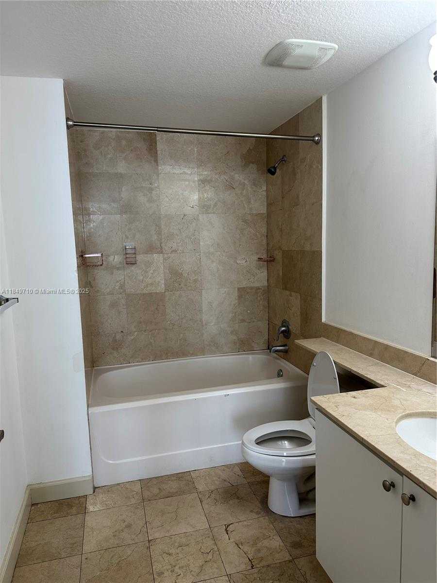 Small Image of 170 SOUTH EAST 14TH ST #2604, Miami Number 9